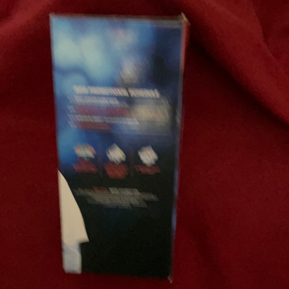 Magic Johnson with Dodger’s jersey on. - Picture 4 of 5